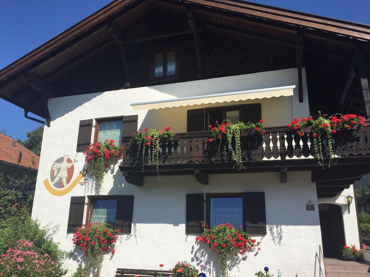 Gaestehaus Mayer Mieming Exterior photo